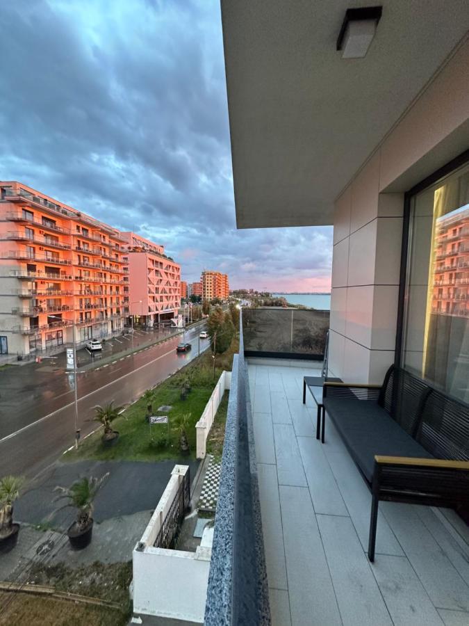 Studio303 By Allegio: Mamaia'S Seaside Luxury Near Finest Clubs & Beaches Exterior foto